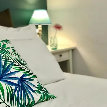 Apartamento Sagrada Familia Iv *