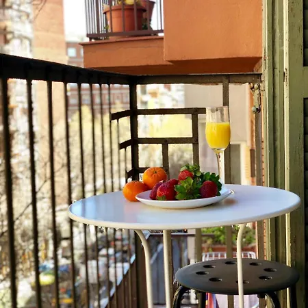 Apartamento Sagrada Familia Iv *
